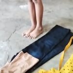 Momen Haru Ibu dan Anak-anaknya Saat Coba Baju Baru untuk Lebaran, Bahagia Banget