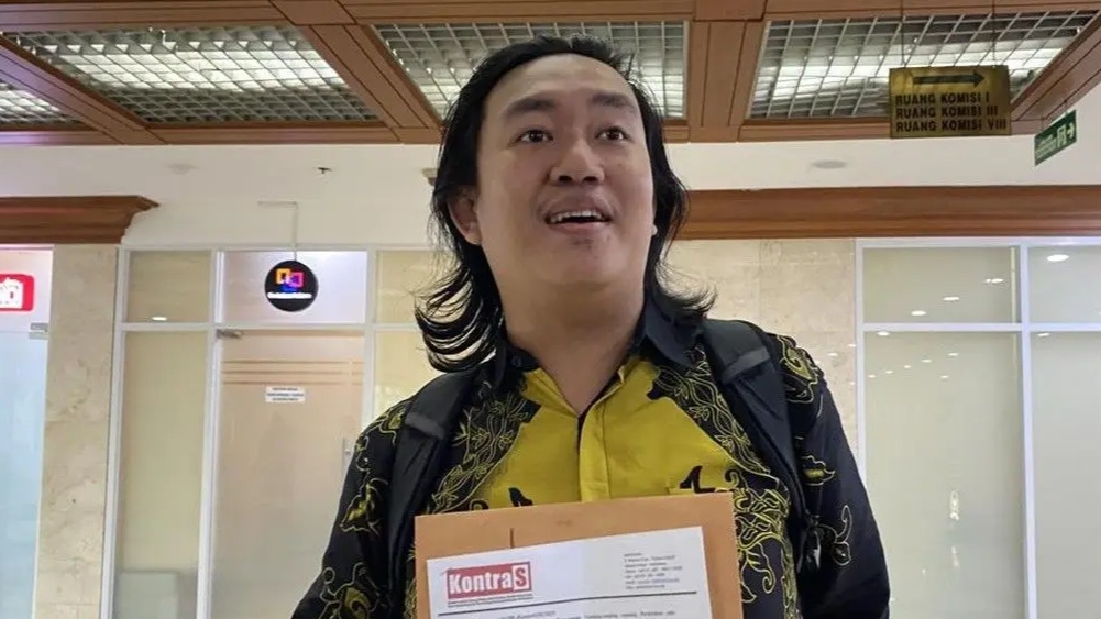 Usai Podcast Bahas “Remiliterisasi”, Aktivis Kontras Andrie Yunus Disiram Air Keras oleh Orang Tidak Dikenal Usai Podcast Bahas “Remiliterisasi”, Aktivis Kontras Andrie Yunus Disiram Air Keras oleh Orang Tidak Dikenal