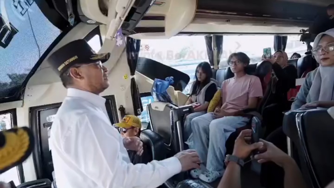 Pelepasan Peserta Mudik Gratis dari Aplikasi Sapawarga Resmi Dimulai, Begini Komitmen Pemprov Jawa Barat Tahun 2026 Pelepasan Peserta Mudik Gratis dari Aplikasi Sapawarga Resmi Dimulai, Begini Komitmen Pemprov Jawa Barat Tahun 2026