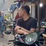 Momen Lucu Istri Ini Isengin Suaminya di Tempat Ramai, Suami: Matamu!