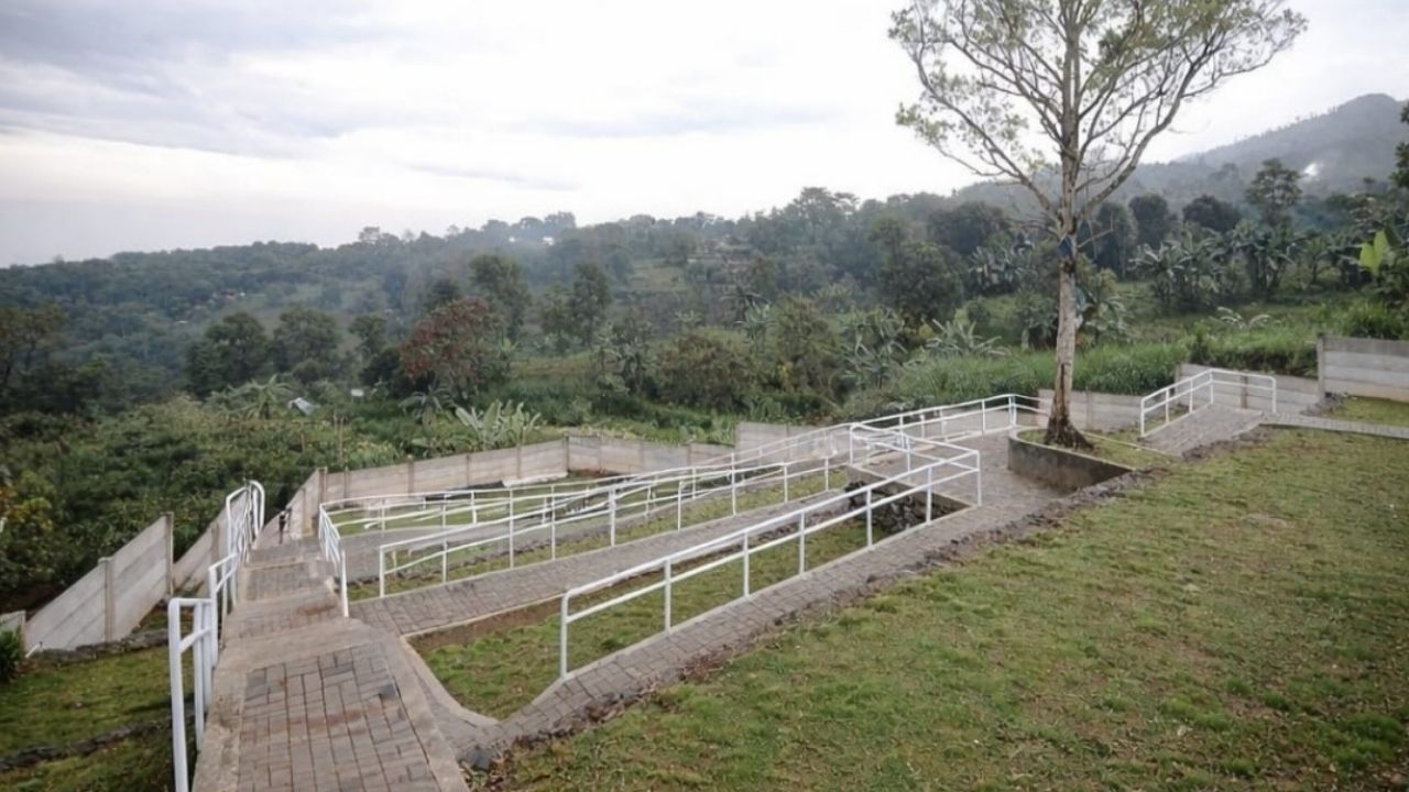 TPU di Kota Bandung Akan Ditertibkan dari Pungli, Momen Ziarah Pascalebaran agar Tetap Aman TPU di Kota Bandung Akan Ditertibkan dari Pungli, Momen Ziarah Pascalebaran agar Tetap Aman