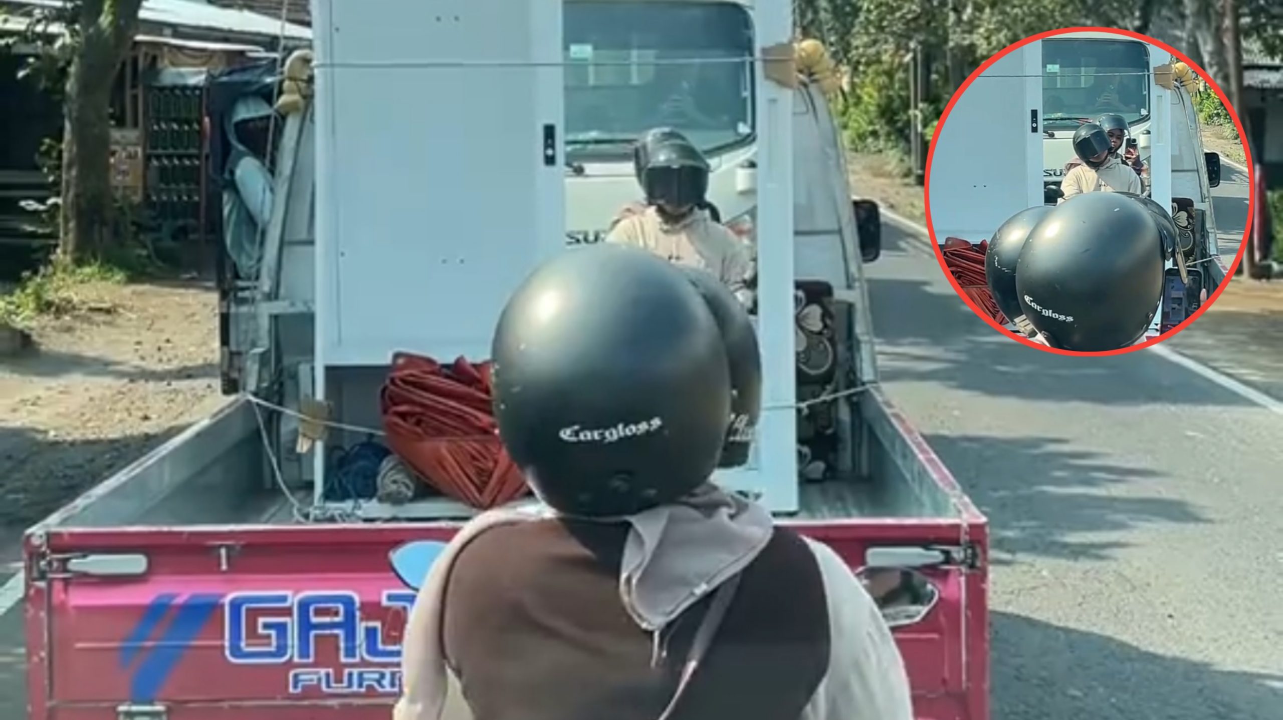 Niat Mirror Selfie saat di Jalan Raya, Dua Cewek ini Justru Diisengin oleh Sopir Truk hingga Kaget (TikTok/@jogalaldian)