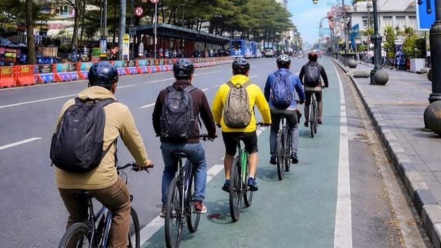 Pejabat dan Pimpinan ASN di Kota Bandung Wajib ke Kantor Naik Sepeda Setiap Jumat Pejabat dan Pimpinan ASN di Kota Bandung Wajib ke Kantor Naik Sepeda Setiap Jumat