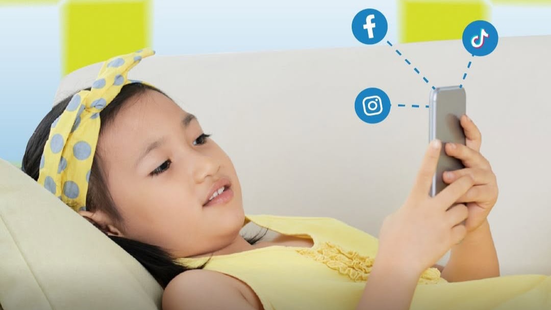 Anak Kecil Dilarang Punya Akun Media Sosial, Apa Saja Dasar Hukumnya? Anak Kecil Dilarang Punya Akun Media Sosial, Apa Saja Dasar Hukumnya?