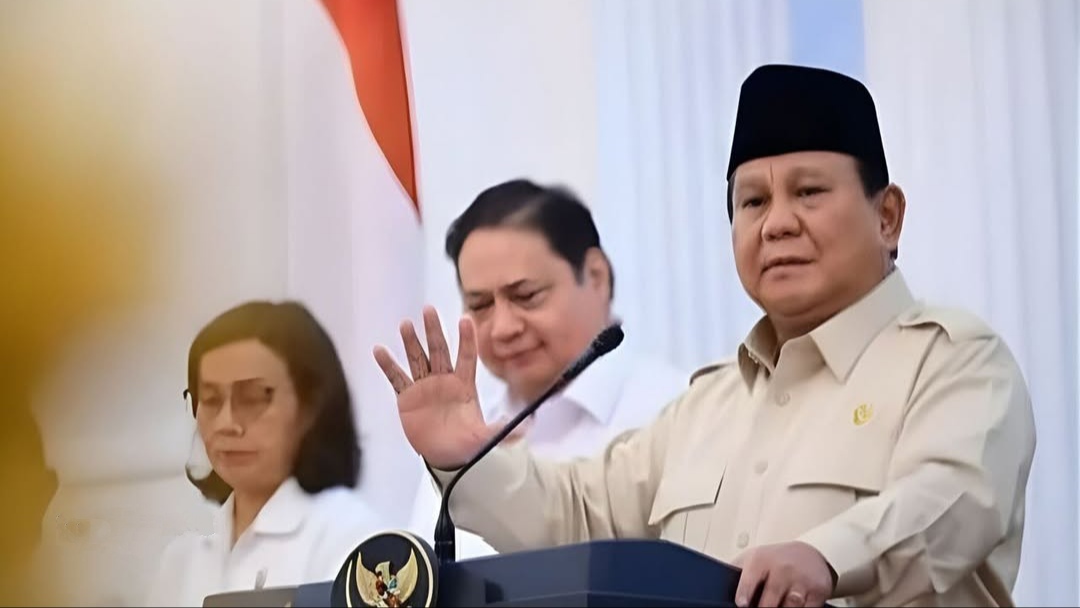HOAKS! Bantuan Pemerintah Bagi Pengguna BRI, BCA, BNI, dan Mandiri HOAKS! Bantuan Pemerintah Bagi Pengguna BRI, BCA, BNI, dan Mandiri