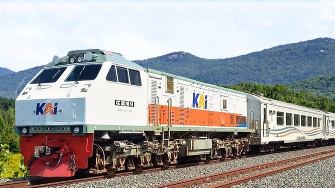 Terjadi Anjlokan di Rute Kereta Api Jombang-Pasarsenen (KA 161) Stasiun Bumiayu Kabupaten Brebes Terjadi Anjlokan di Rute Kereta Api Jombang-Pasarsenen (KA 161) Stasiun Bumiayu Kabupaten Brebes