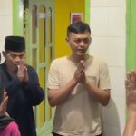 Farhan Kunjungi Balita yang Berjuang Lawan Kanker di Jalan Cisaranten Wetan