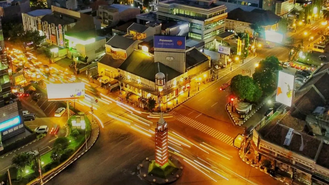 3 Sudut Bandung yang Punya Cerita Mendalam dan Selalu Bikin Kangen 3 Sudut Bandung yang Punya Cerita Mendalam dan Selalu Bikin Kangen