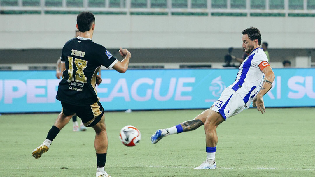 Tetap Kokoh di Puncak Klasemen, Persib Bandung Tahan Dewa United dengan Skor 2-2 di Banten Tetap Kokoh di Puncak Klasemen, Persib Bandung Tahan Dewa United dengan Skor 2-2 di Banten