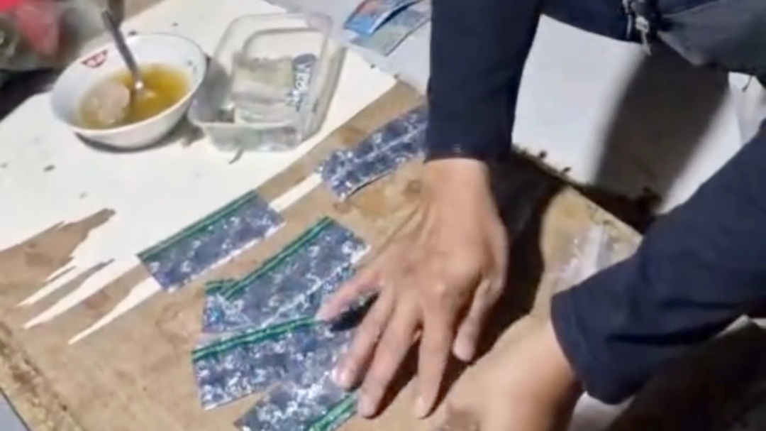 Polrestabes Bandung Berantas Obat-obatan Terlarang, Berhasil Amankan 12 Pelaku di Dua Lokasi Berbeda Polrestabes Bandung Berantas Obat-obatan Terlarang, Berhasil Amankan 12 Pelaku di Dua Lokasi Berbeda