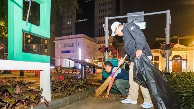 Meski Ada 1.500 Petugas, Dedi Mulyadi Nilai Jalanan di Kota Bandung Tidak Terlihat Hasilnya Meski Ada 1.500 Petugas, Dedi Mulyadi Nilai Jalanan di Kota Bandung Tidak Terlihat Hasilnya