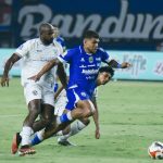 Persib Bandung Berbagi Poin dengan Arema FC, Puncak Klasemen Tetap Aman