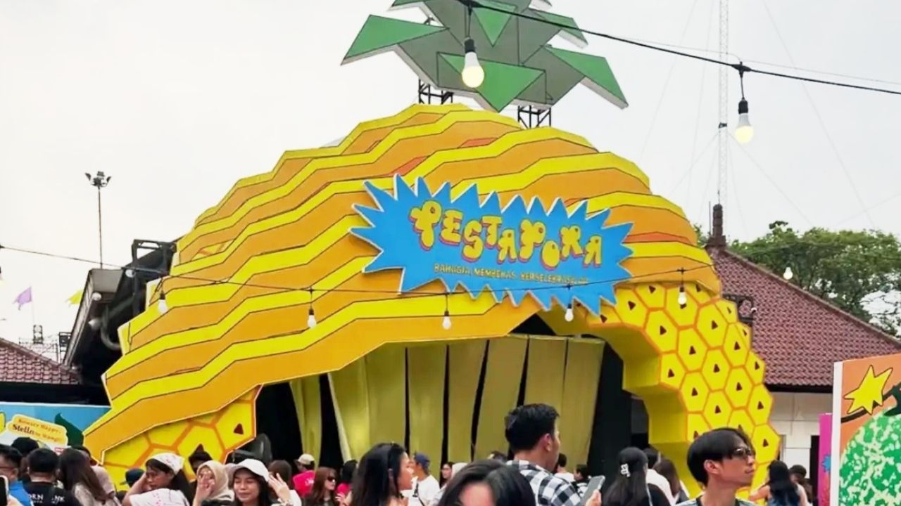 6 Festival Musik di Indonesia yang Tidak Kalah Meriah dari Coachella 6 Festival Musik di Indonesia yang Tidak Kalah Meriah dari Coachella