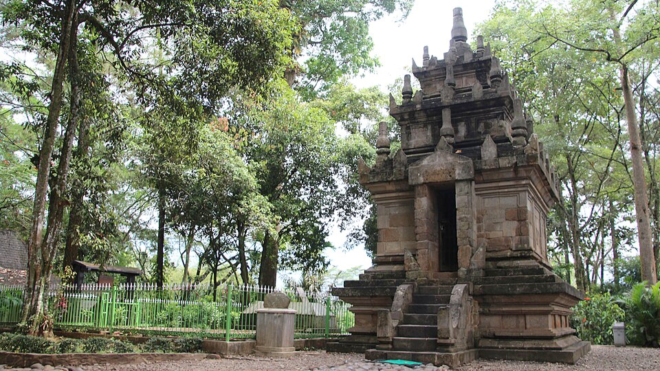 6 Kerajaan yang Pernah Ada di Tanah Sunda dan Berjaya pada Masanya 6 Kerajaan yang Pernah Ada di Tanah Sunda dan Berjaya pada Masanya