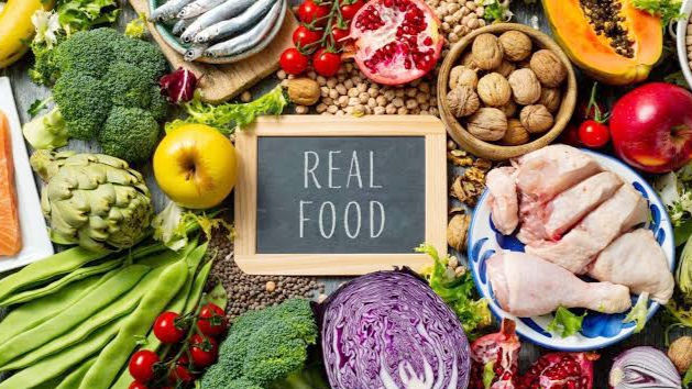 Cegah Stunting dan Obesitas pada Anak dengan Konsumsi Real Food Cegah Stunting dan Obesitas pada Anak dengan Konsumsi Real Food