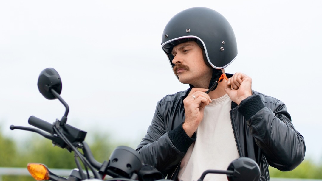 3 Tips Pengendara Sepeda Motor Bisa Tetap Wangi Saat Berkendara di Cuaca Panas 3 Tips Pengendara Sepeda Motor Bisa Tetap Wangi Saat Berkendara di Cuaca Panas