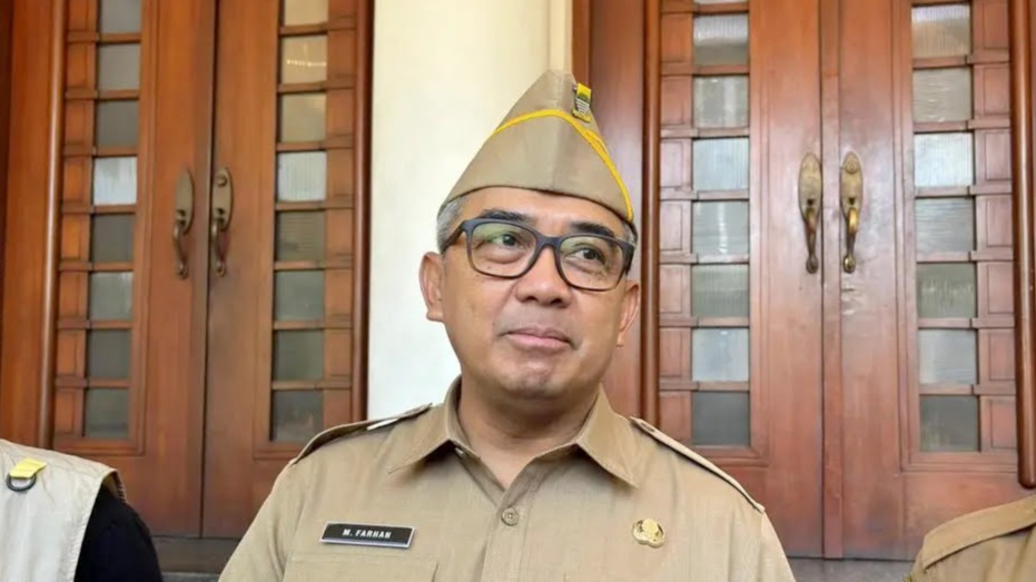 JPO Asia Afrika Jadi Tempat Selebrasi Persib Bandung Juara, Pemkot Bandung Pastikan Situasi Aman Terkendali JPO Asia Afrika Jadi Tempat Selebrasi Persib Bandung Juara, Pemkot Bandung Pastikan Situasi Aman Terkendali