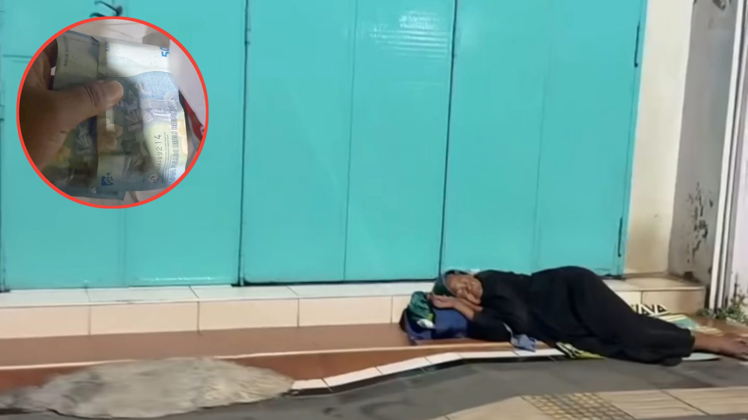 Cowok Ini Lihat Nenek-nenek Tidur Sendiri di Depan Toko, Langsung Dibelikan Makanan (Instagram/@odorlovrs)