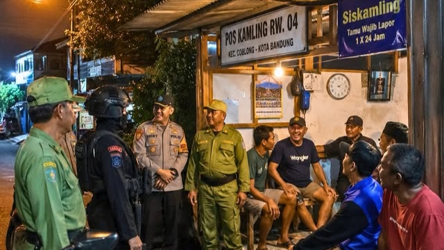 Guna Antisipasi Kejahatan Jalanan, Pemkot Bandung Akan Lakukan Patroli Gabungan Guna Antisipasi Kejahatan Jalanan, Pemkot Bandung Akan Lakukan Patroli Gabungan