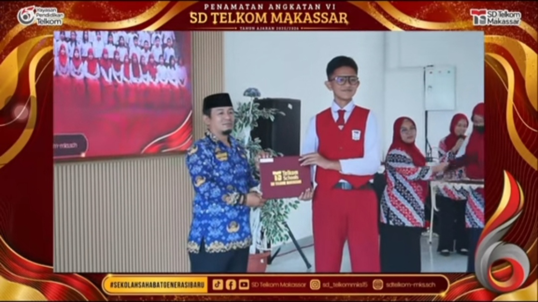 Baru Lulus SD, Siswa Ini Bikin Syok karena Tinggi Badannya Sudah Capai 177 Cm Baru Lulus SD, Siswa Ini Bikin Syok karena Tinggi Badannya Sudah Capai 177 Cm