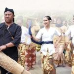4 Tradisi Unik Penuh Makna yang Masih Eksis hingga Sekarang