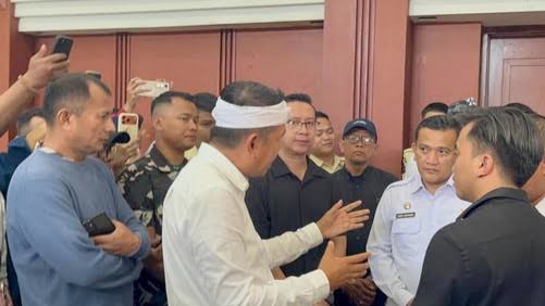 Imbas PCMB 2026 Berantakan, Dedi Mulyadi Copot Kepala Tikomdik Disdik Jabar Imbas PCMB 2026 Berantakan, Dedi Mulyadi Copot Kepala Tikomdik Disdik Jabar