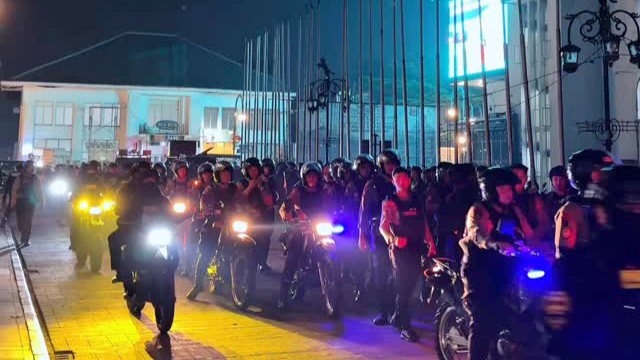 Pemkot Bandung Mulai Lakukan Patroli Gabungan Guna Antisipasi Kejahatan Jalanan Pemkot Bandung Mulai Lakukan Patroli Gabungan Guna Antisipasi Kejahatan Jalanan