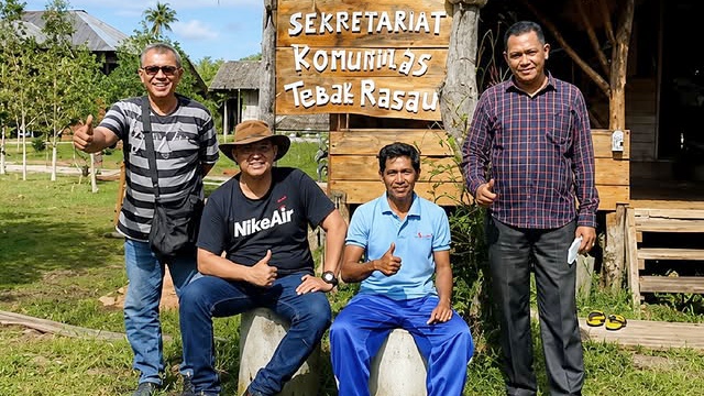 Tebat Rasau, Lahan Basah Purba yang Ada di Belitung Timur Tebat Rasau, Lahan Basah Purba yang Ada di Belitung Timur