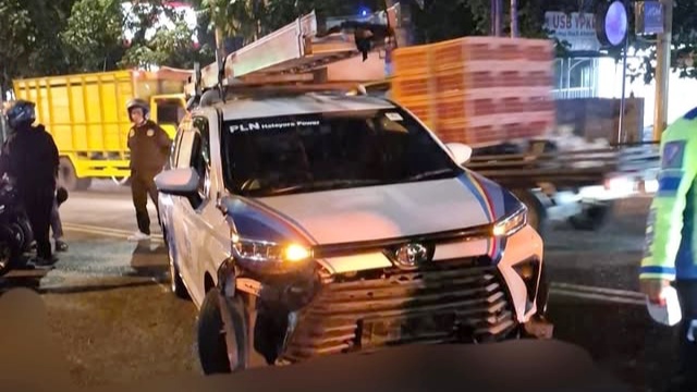 Kecelakaan Lalu Lintas di Jalan KHP Hasan Mustopa Kota Bandung, Satu Orang Pengendara Sepeda Motor Meninggal Dunia (Instagram/@infobandungkota)