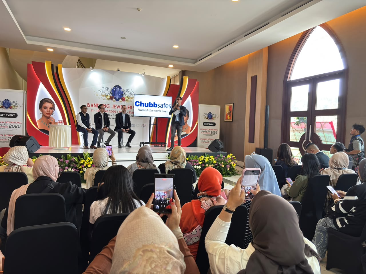 Keamanan Aset dengan brankas Chubbsafes New Regal T2 di BJF 2026