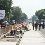 Penyempitan Jalan Djunjunan, Pekerjaan Trotoar 1.600 Meter Berlangsung hingga Desember