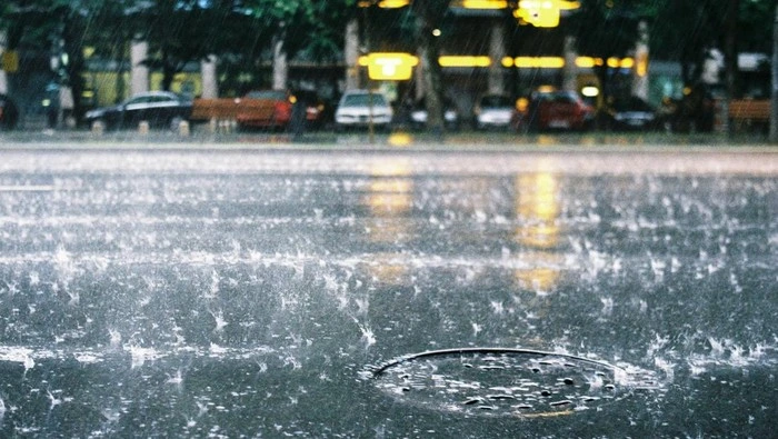 Cuaca Bandung Senin 12 Oktober 2026, Hujan Ringan dan Suhu 21–28 Derajat Celsius